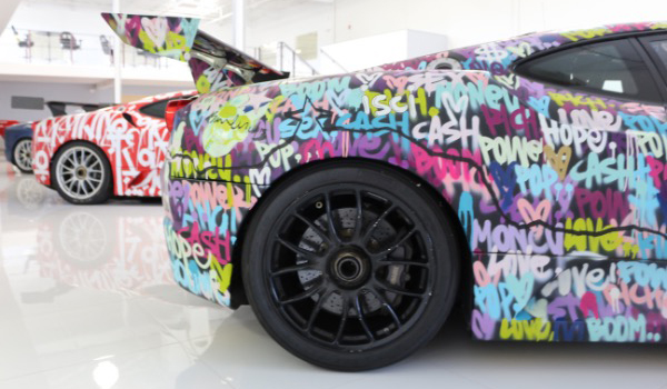Graffiti sur voiture - Graffeur Genève Suisse